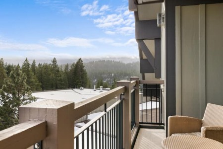 5afa944a 6fad 4054 9846 bb3e20899ded