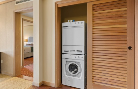 71fa7883 c06b 4402 8936 1d000c0e11a4