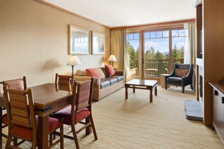 aa7cfe0e fb1f 456c 9861 bfe10f033a21